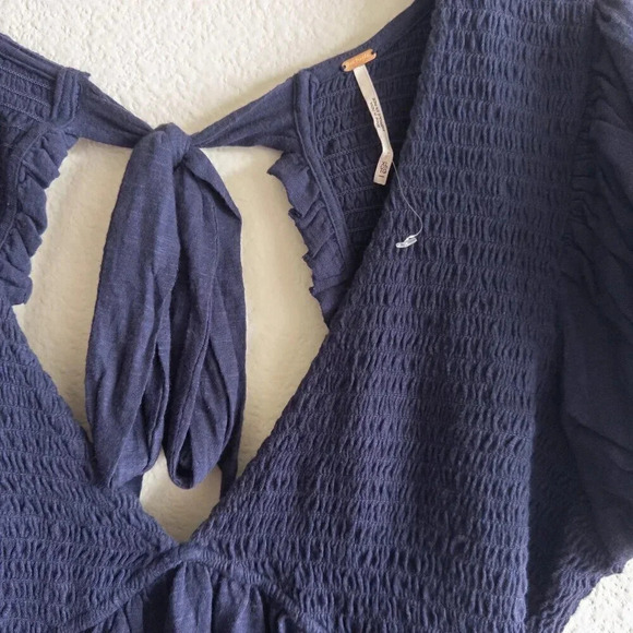 NEW Free People Charlotte Open Back V-Neck Peplum Blouse Navy Blue, Size XL - Picture 5 of 6